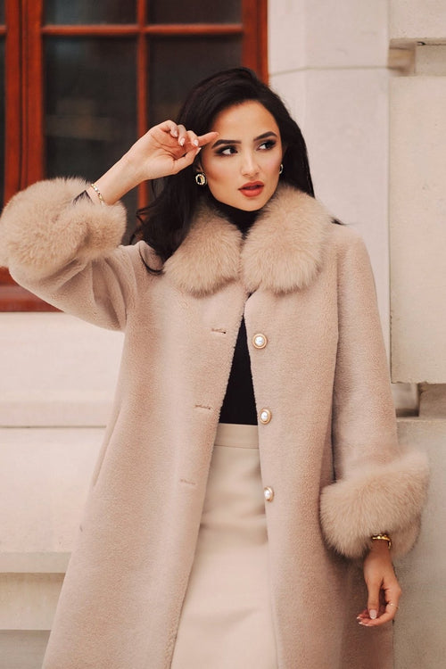 Long womens coat with fur hood best sale